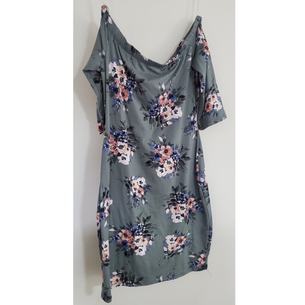 Strapless flower dress